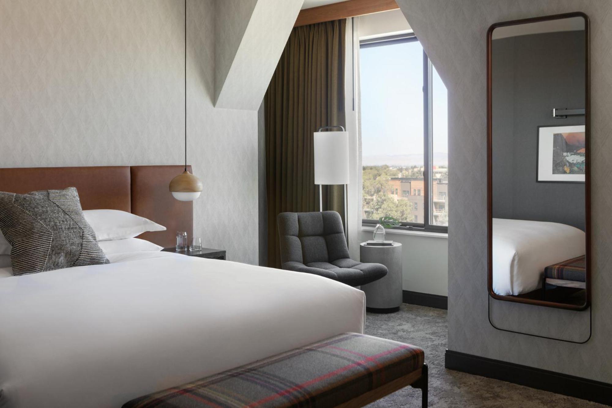 Kimpton - Armory Hotel Bozeman By Ihg エクステリア 写真