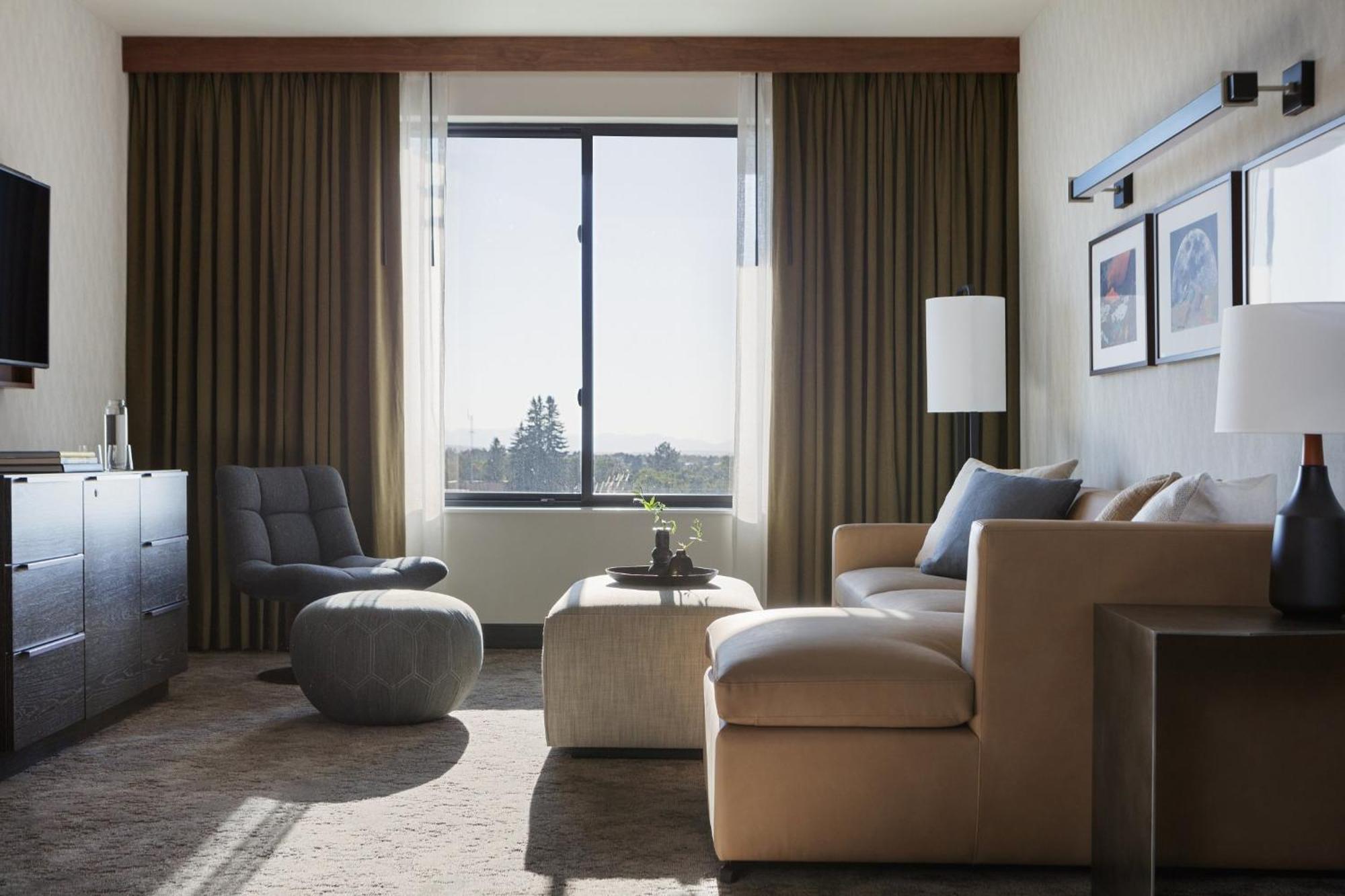 Kimpton - Armory Hotel Bozeman By Ihg エクステリア 写真